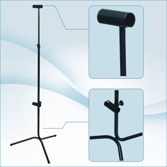 Tripé de Ferro Simples Com Garra